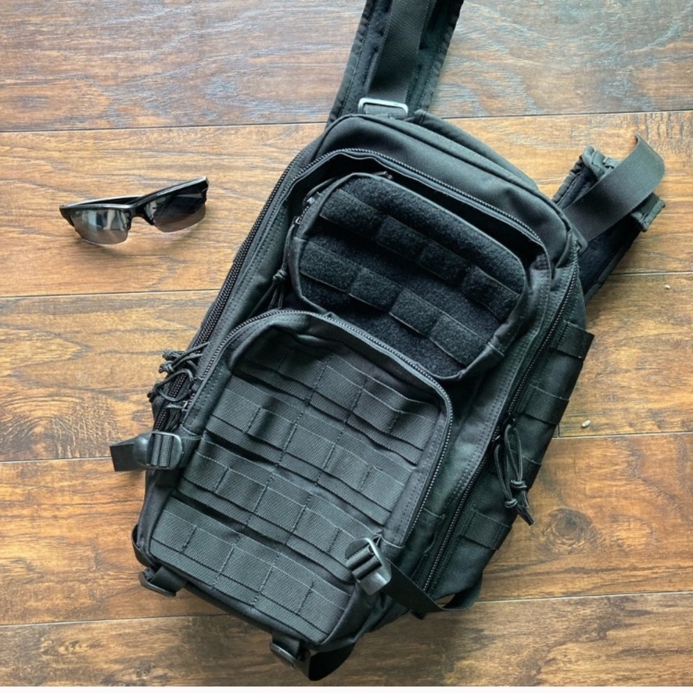 Oakley sunglasses & tactical backpack